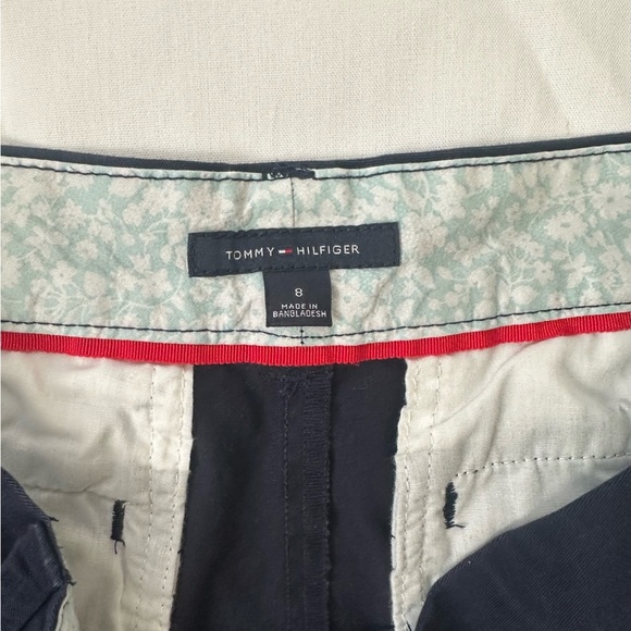 Tommy Hilfiger Blue Bermuda Shorts Lightweight Design - Picture 3 of 5